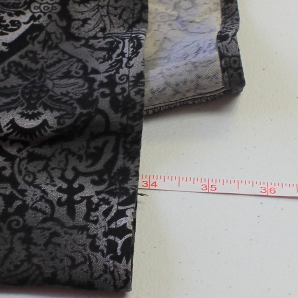 #422 Christopher & Banks Stretch Black Grey Patterned Skirt Size 14W - Picture 6 of 9
